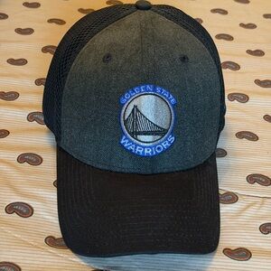 Golden State Warriors flexfit M/L mesh Cap